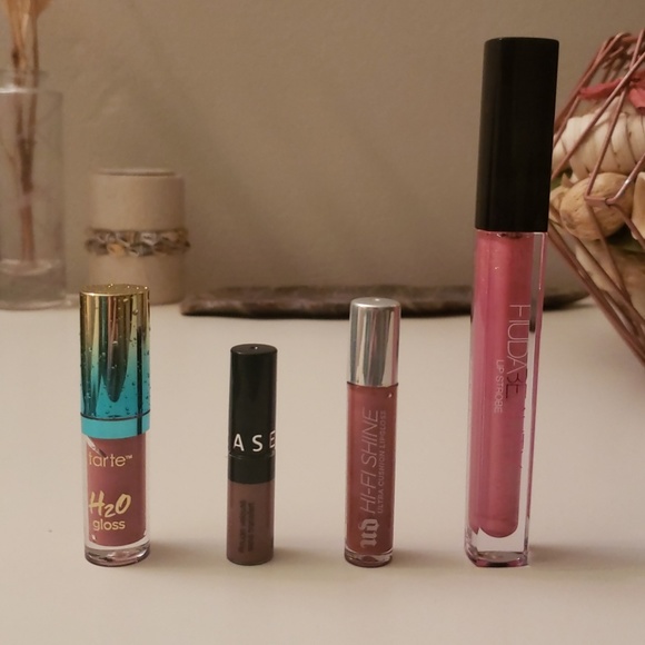 New❤High end lip gloss set. Huda/Tarte/Urban Decay - Picture 2 of 2